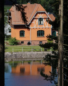 Haus am See in Tambach-Dietharz, Gotha